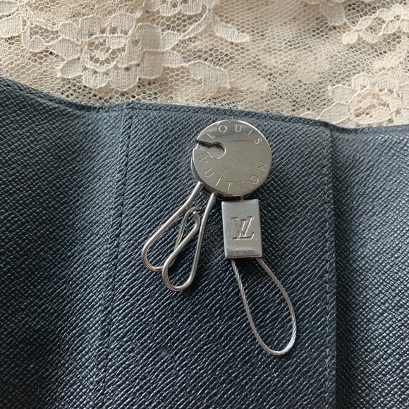 Louis Vuitton Graphite Key Pouch - Picture 9 of 16